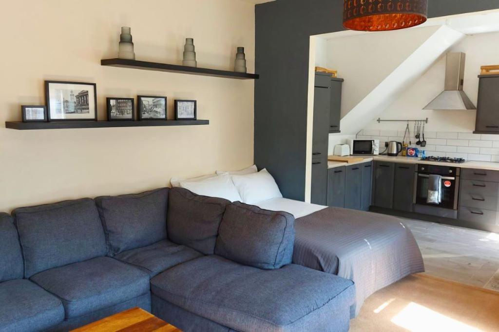 Large Studio Room In City Centre Preston  Exteriör bild